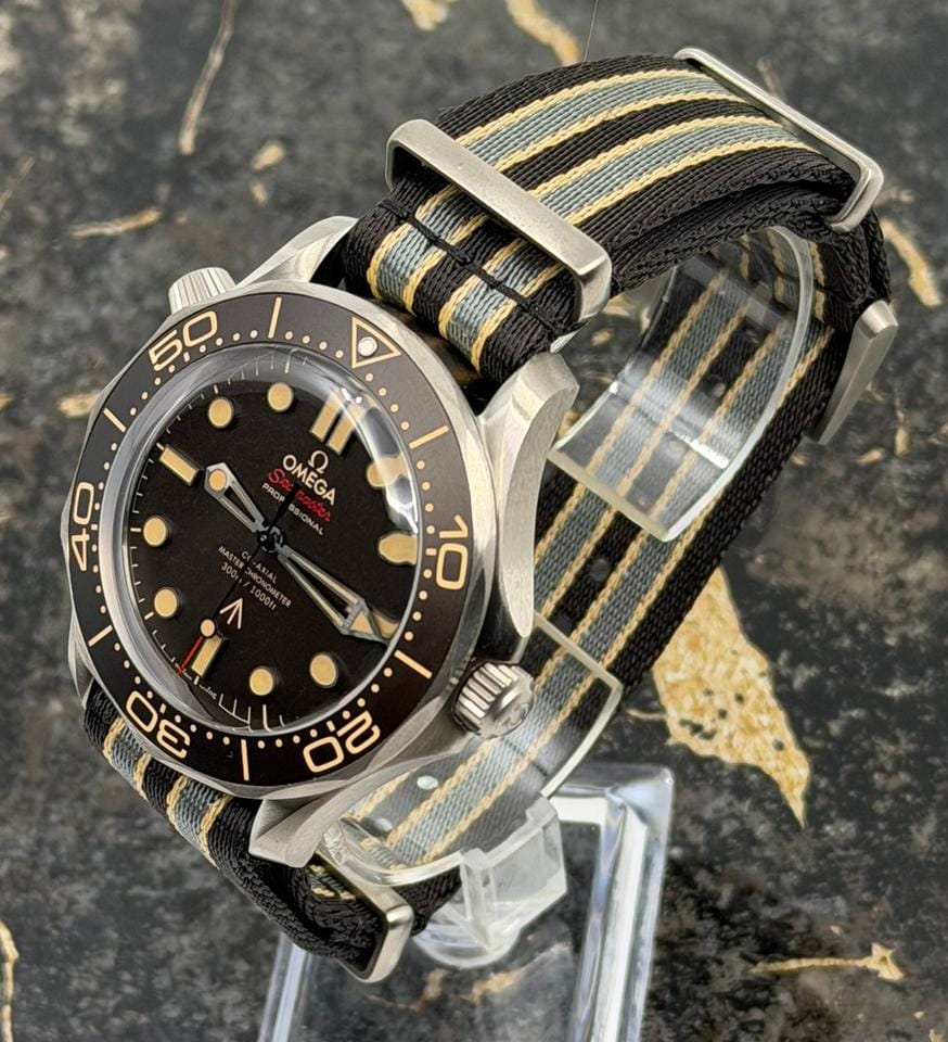 Omega Seamaster Diver 300 MNew 2026 - Seamaster Diver 300 M 42 mm titanium - NATO Strap