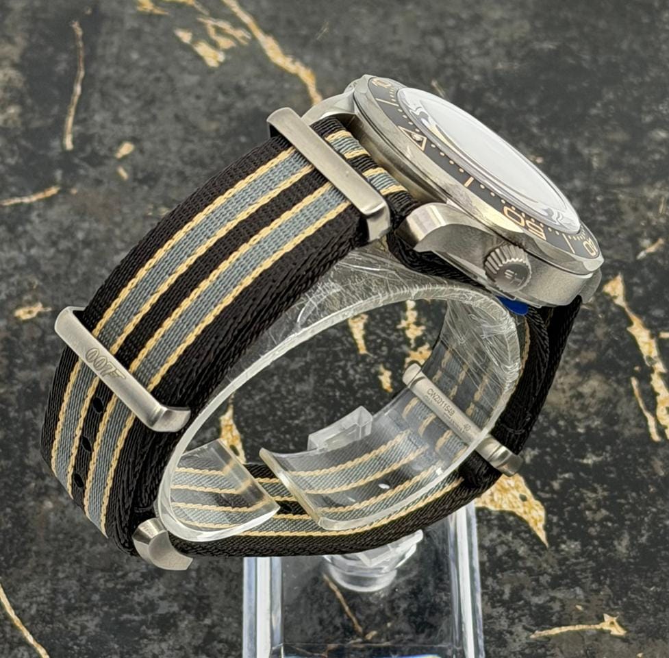Omega Seamaster Diver 300 MNew 2026 - Seamaster Diver 300 M 42 mm titanium - NATO Strap