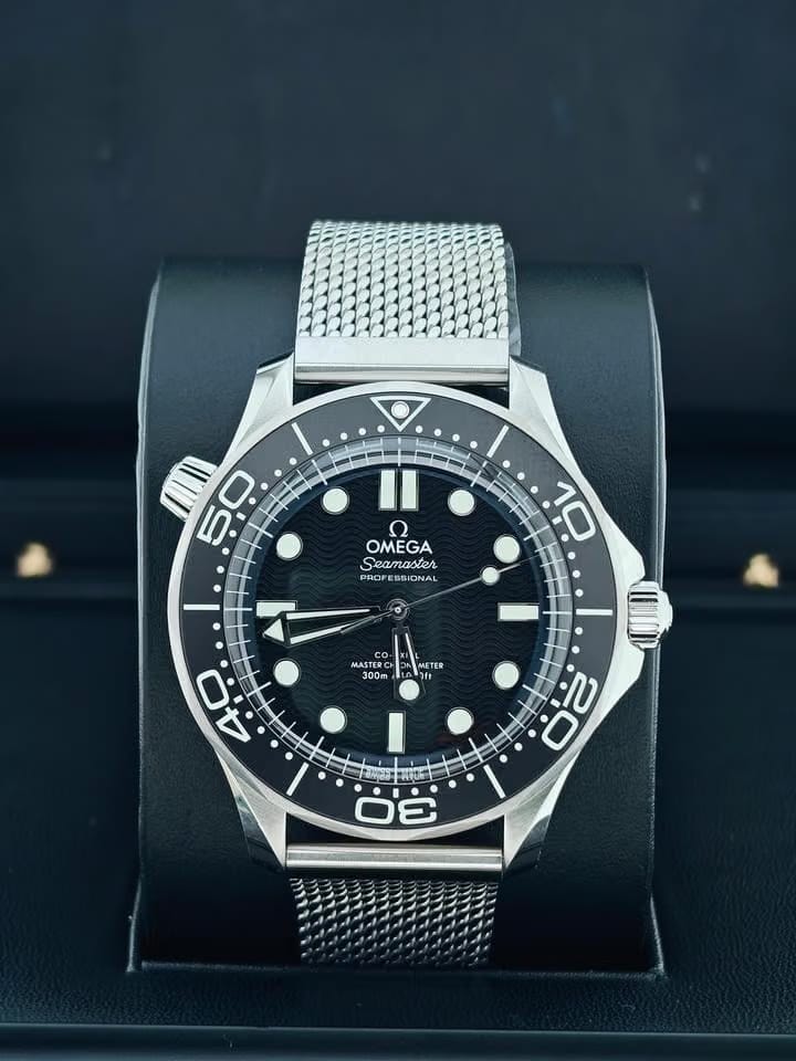 Omega Seamaster Diver 300 MBasel one Seamaster Diver 300m Black dial milan strap 5 years international warranty