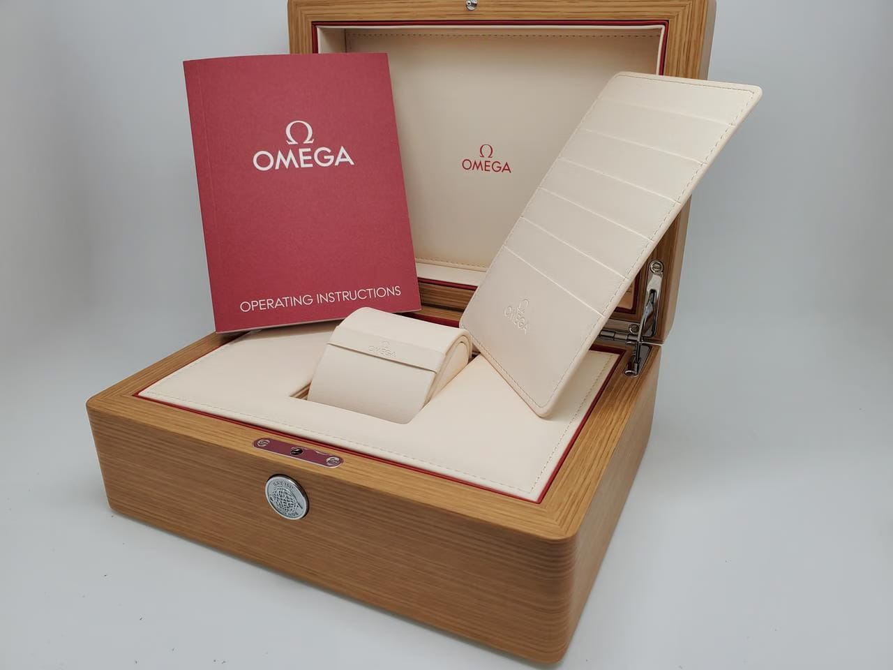 Omega Seamaster Diver 300 MBasel one Seamaster Diver 300m Black dial milan strap 5 years international warranty