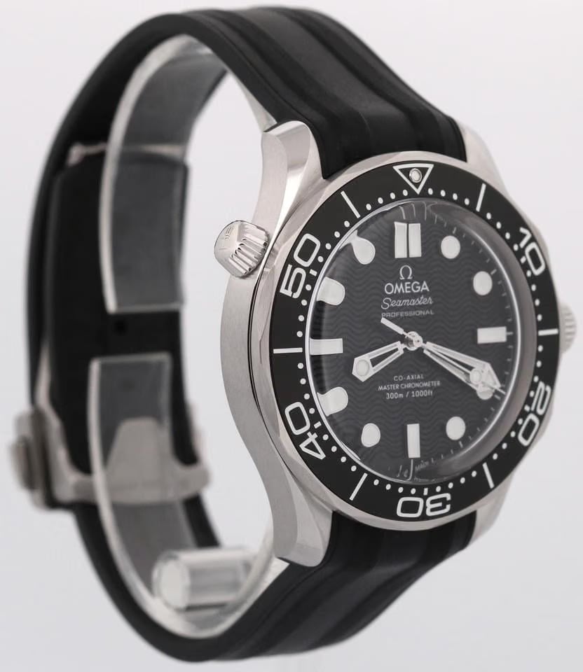 Omega Seamaster Diver 300 MNEW 2026 PAPERS Omega Seamaster Diver 300 M BLACK 210.32.42.20.01.003 42mm BOX