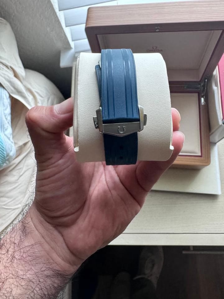 Omega Seamaster Diver 300 M42mm Blue Dial Steel Sedna Gold R