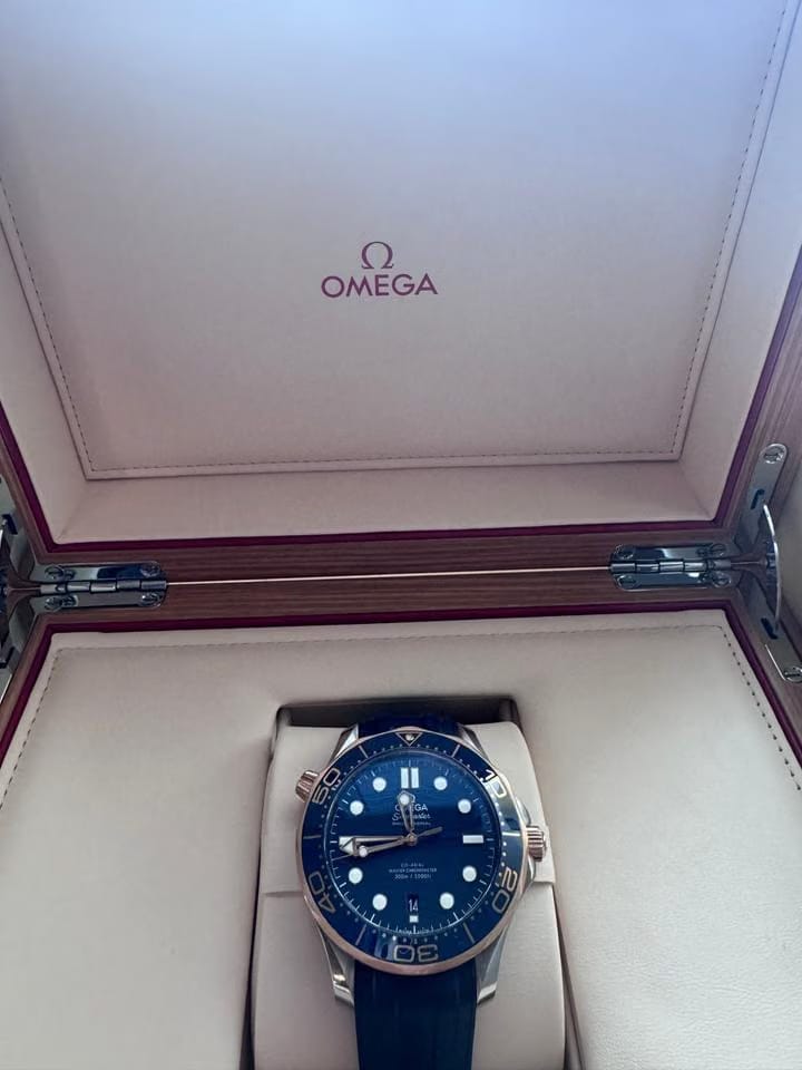 Omega Seamaster Diver 300 M42mm Blue Dial Steel Sedna Gold R