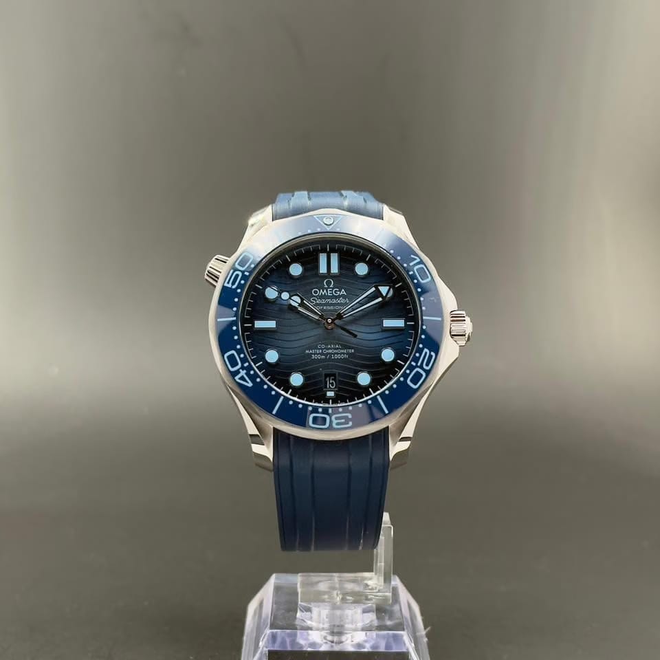 Omega Seamaster Diver 300 MCo-axial Summer Blue Seamaster New and Unworn II Fullset