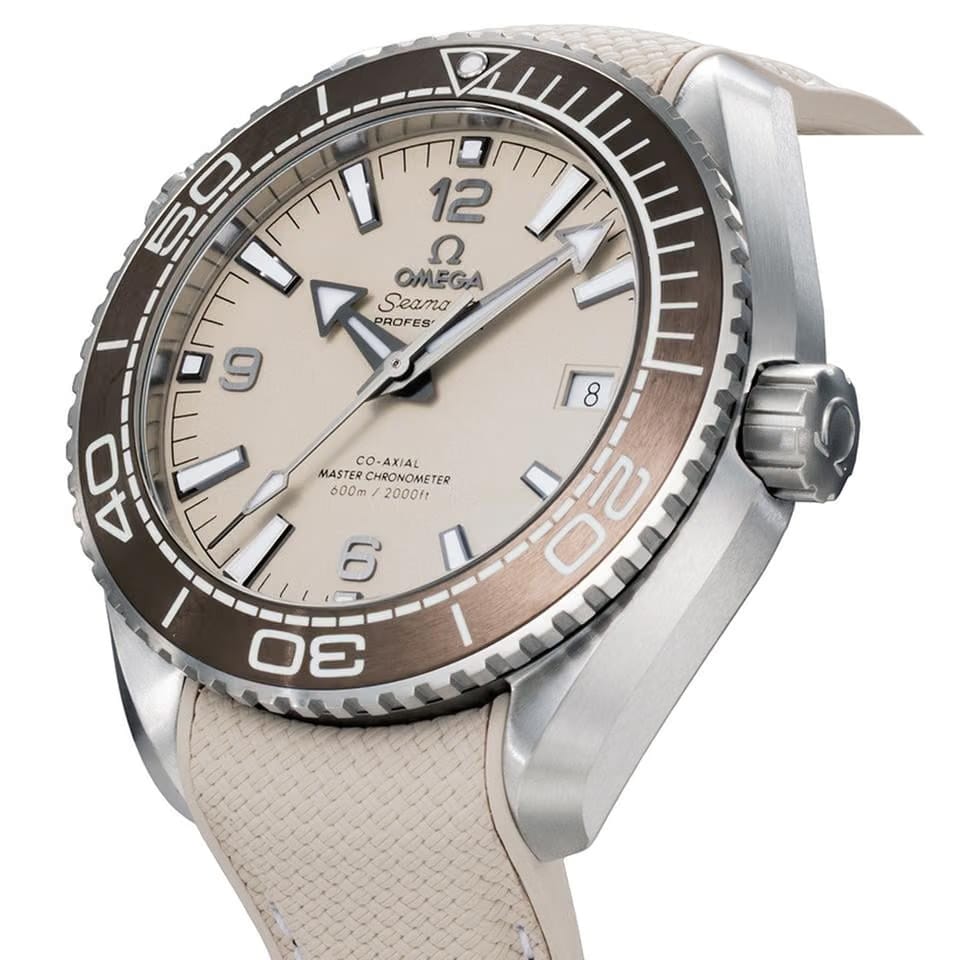 Omega Seamaster Planet Ocean215.32.44.21.01.002 others