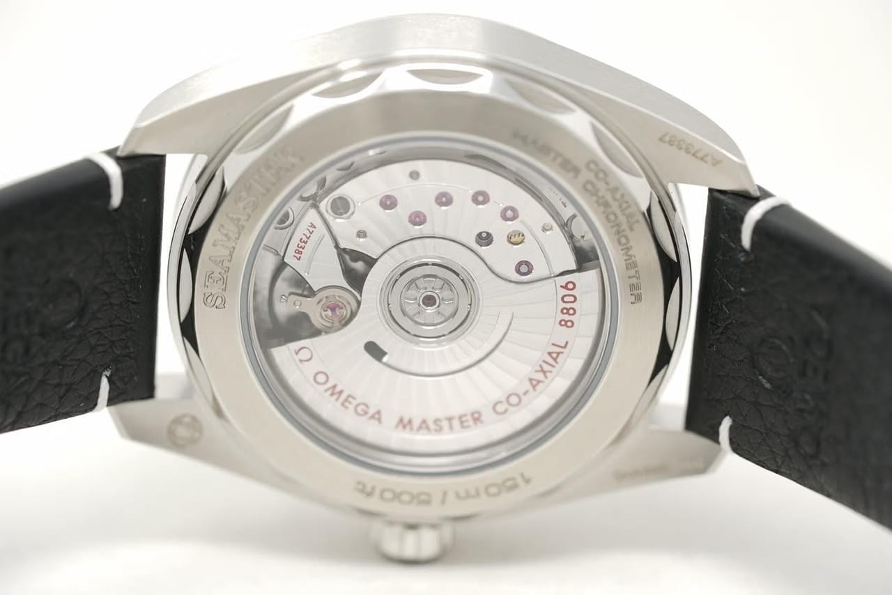 Omega Seamaster Railmastergrey dial 38mm 235.12.38.20.06.001