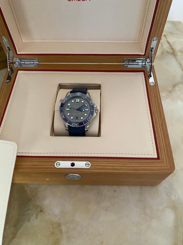 Omega Seamaster Diver 300 M210.32.42.20.06.001