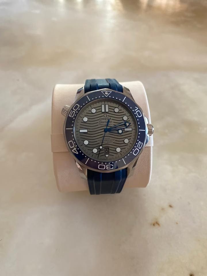 Omega Seamaster Diver 300 M210.32.42.20.06.001