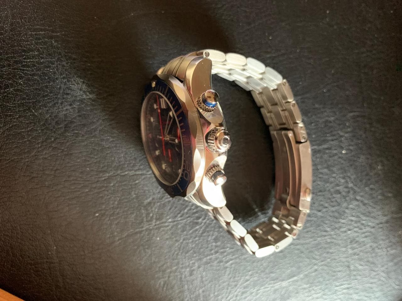 Omega Seamaster Diver 300 MChronograph Self winding chronograph.Calbre 3330