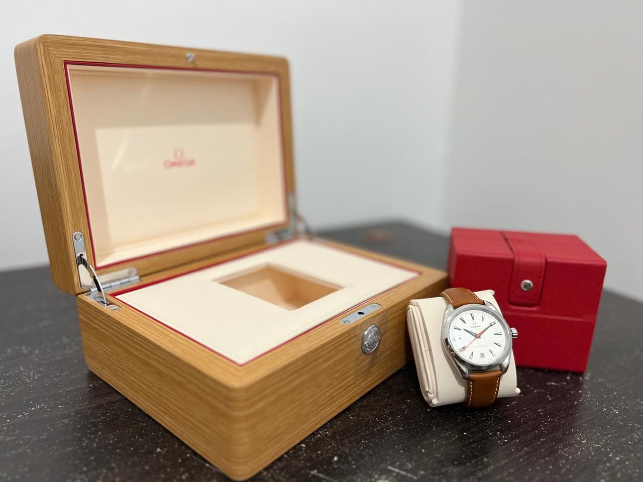 Omega Seamaster Aqua Terra220.12.41.21.02.001