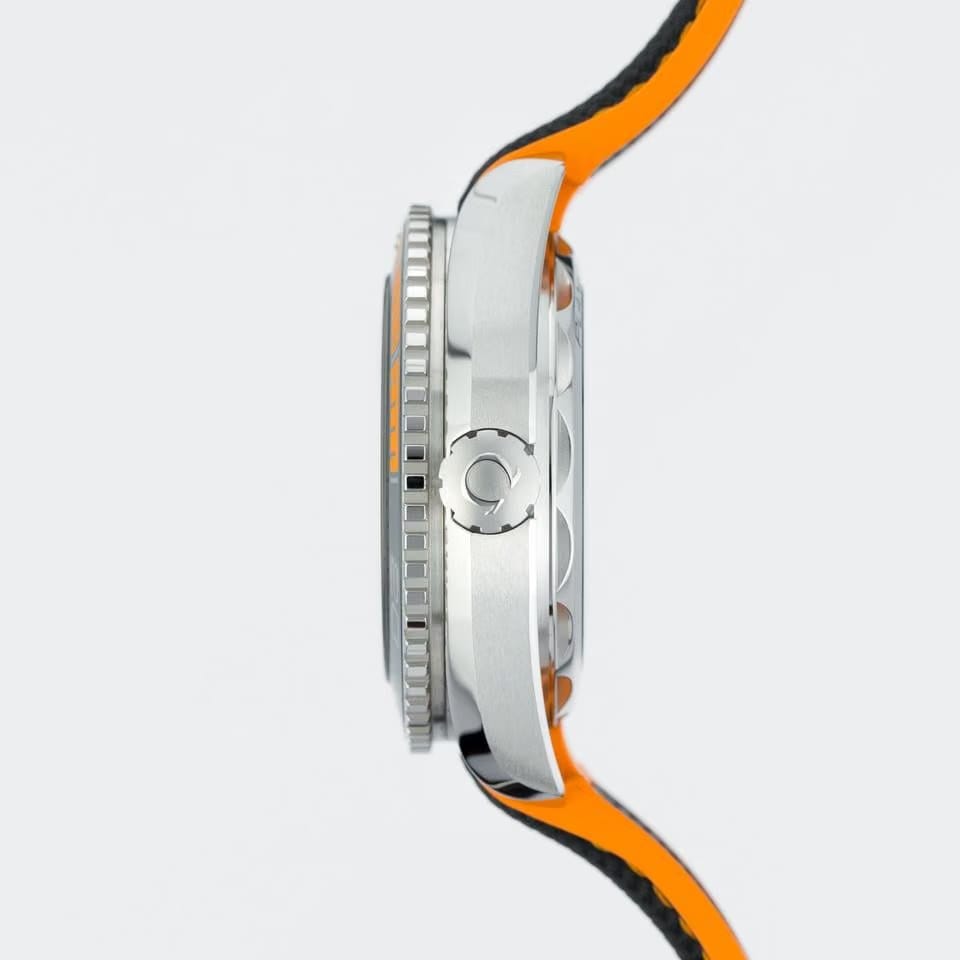 Omega Seamaster Planet Ocean600 M Chronometer - METAS Certified Performance in Black Ceramic