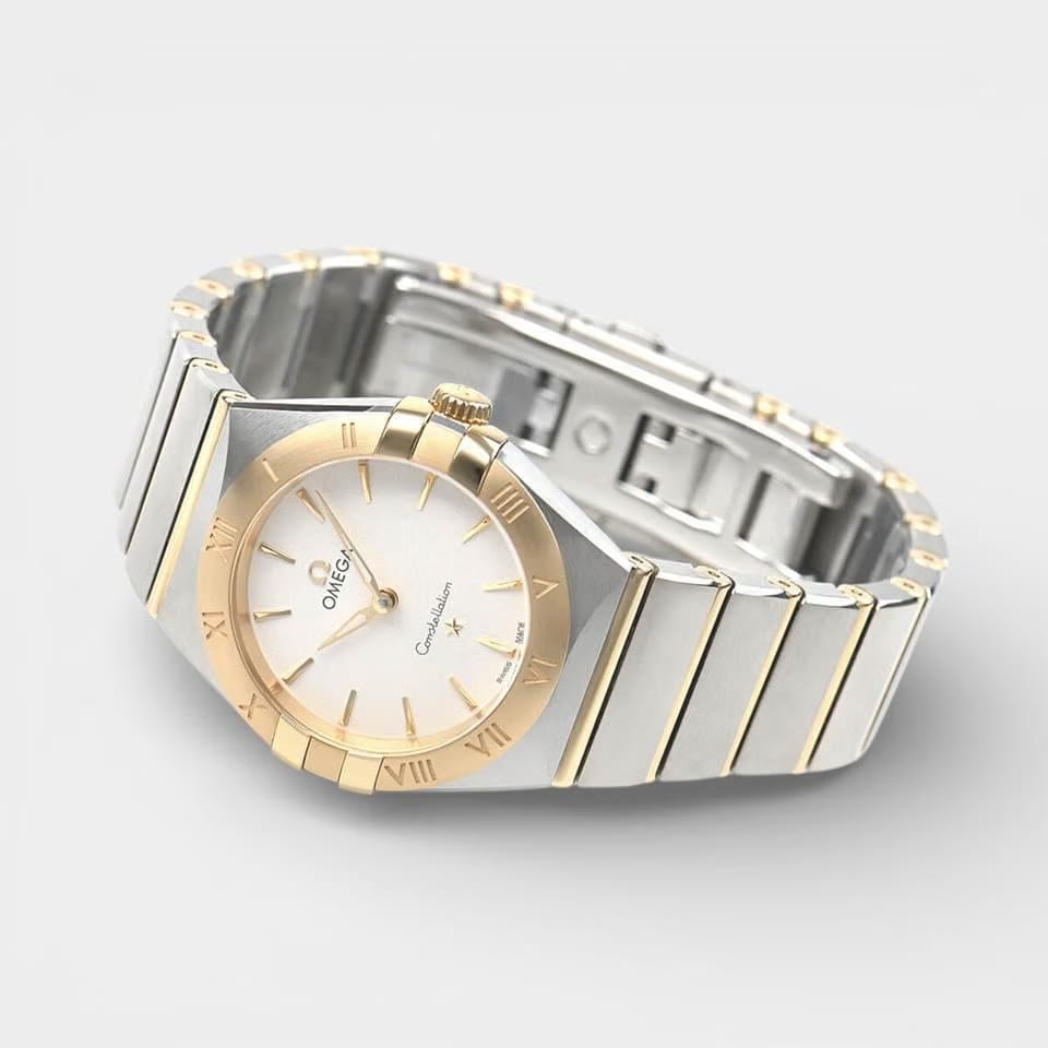 Omega Constellation Steel&Yellow gold / 28 mm / 131.20.28.60.02.002