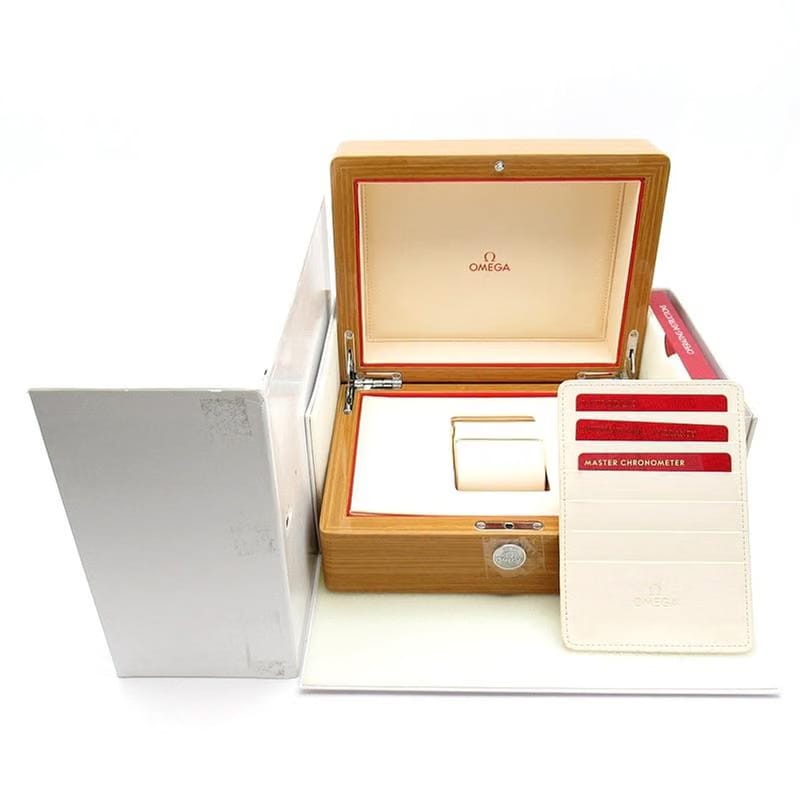Omega Speedmaster329.32.43.51.02.001 Manual Winding 2022 Steel Like New & Unworn