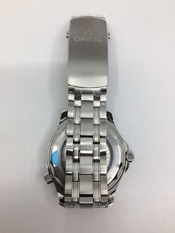 Omega Seamaster Diver 300 M42 mm otomatik saat 210.30.42.20.01.001
