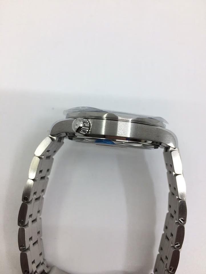 Omega Seamaster Diver 300 M42 mm otomatik saat 210.30.42.20.03.001