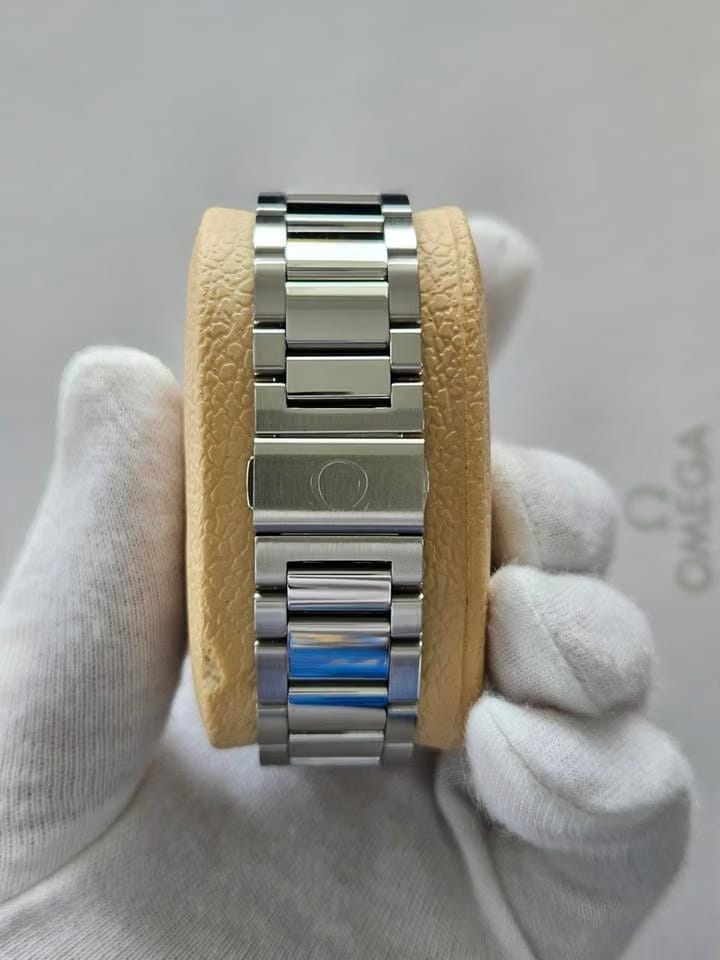 Omega Seamaster Aqua Terra Chronograph Gmt Full Set mit Holzbox und ausgefüllten Papieren