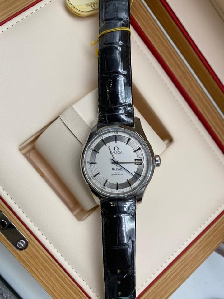 Omega De Ville Hour Vision431.33.41.21.02.001
