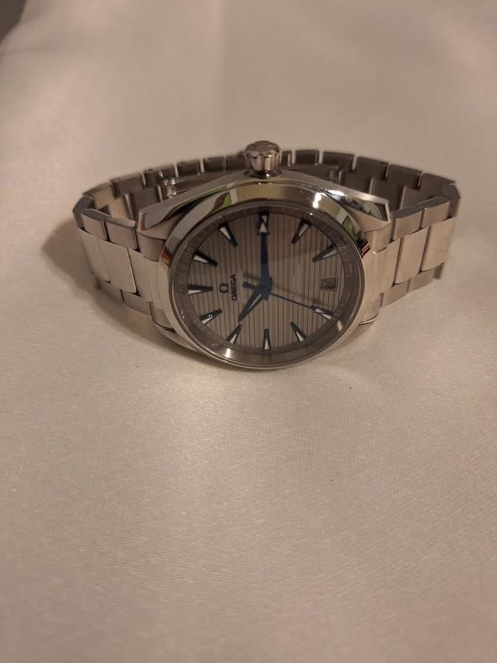 Omega Seamaster Aqua Terra Orologio full set usato pochissimo in ottime condizioni.