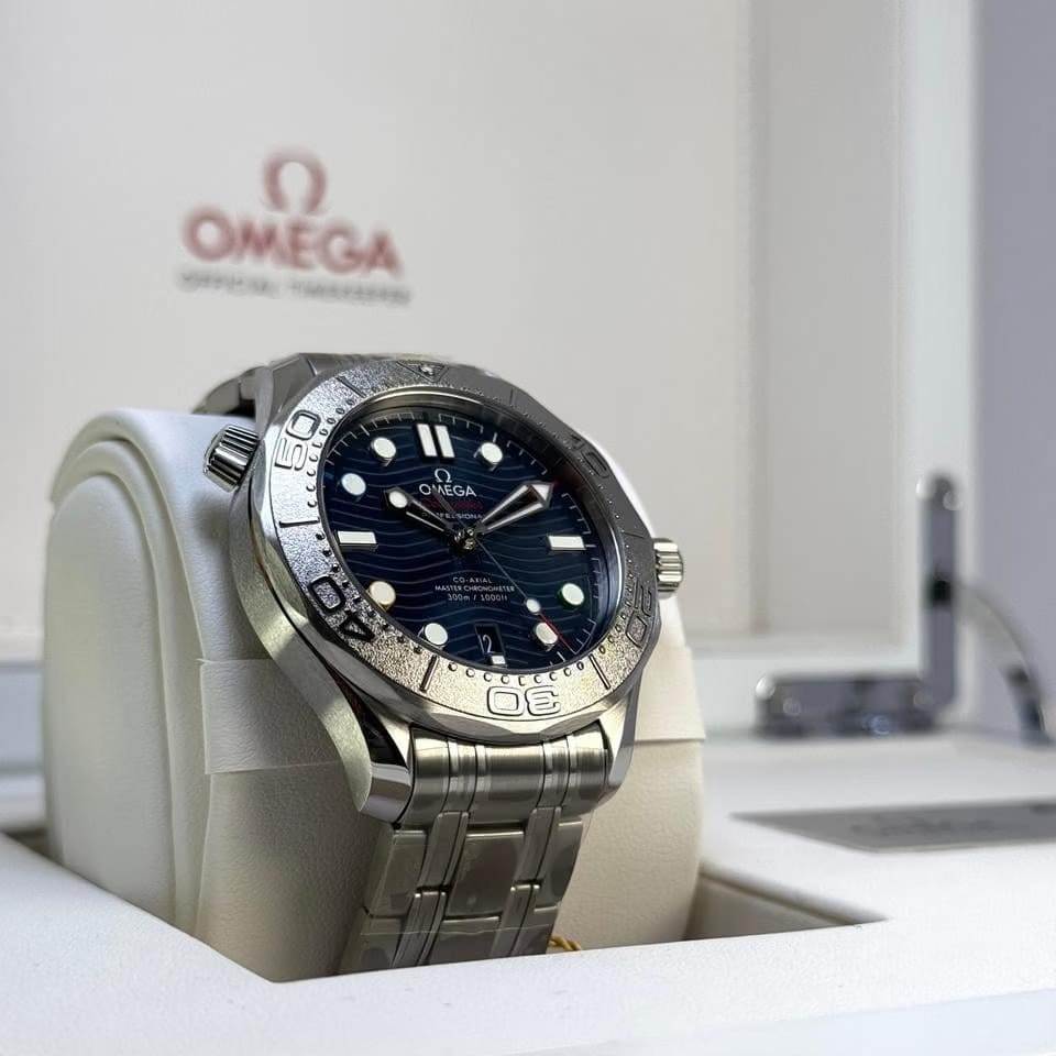 Omega Seamaster Diver 300 MCo-Axial Master Chronometer "Beijing 2022" - 522.30.42.20.03.001