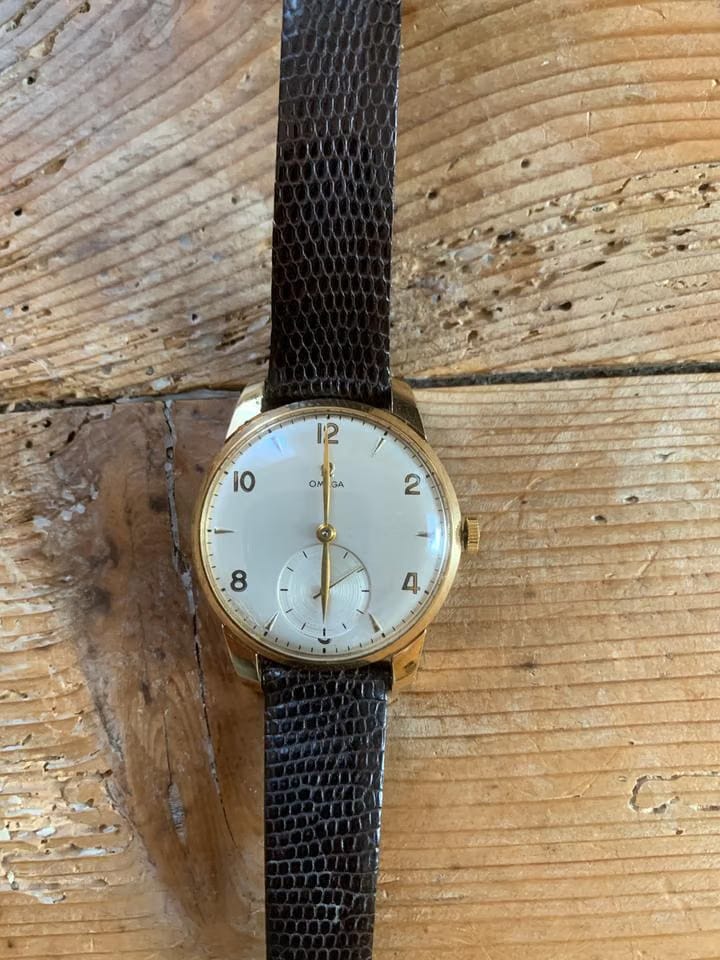 Omega Classic Oversize 39mm