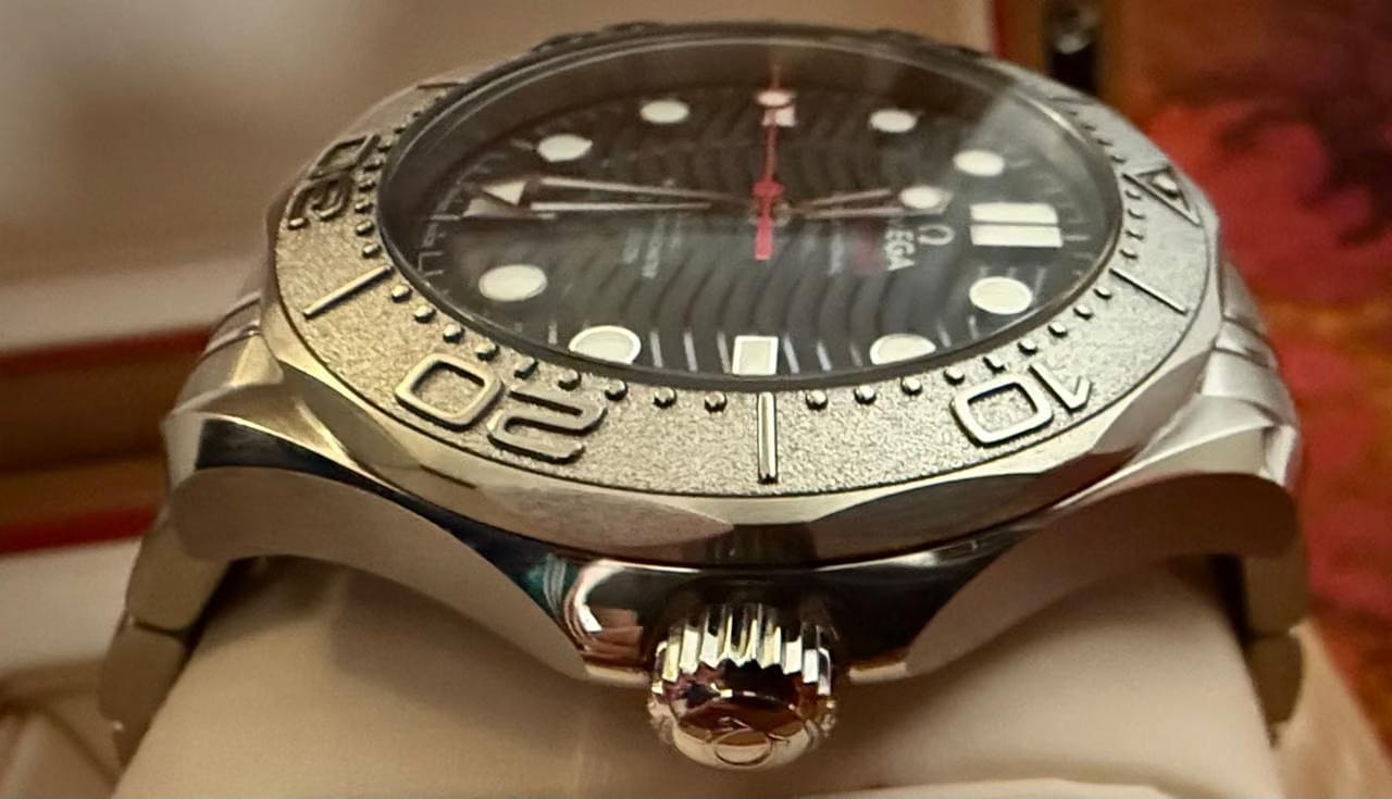 Omega Seamaster Diver 300 MMaster Chronometer Diver Nekton Omega Seamaster Diver 300 M Nekton Edition. Brand new unworn