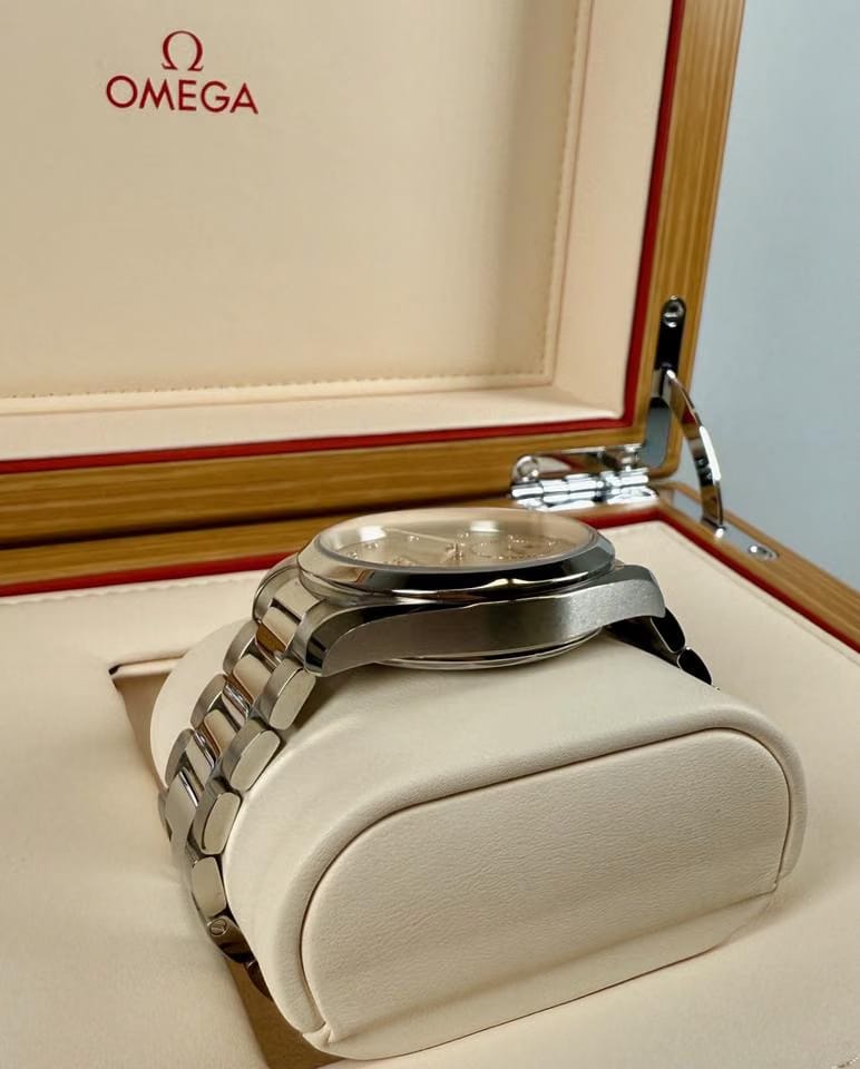 Omega Seamaster Aqua Terra150 M 38mm I Full Set I Unworn I 2026