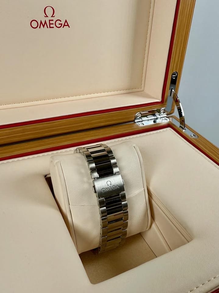 Omega Seamaster Aqua Terra150 M 38mm I Full Set I Unworn I 2026