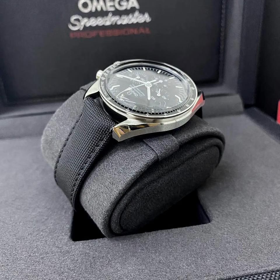 Omega Speedmaster Professional Moonwatch Unworn 2026 / 310.32.42.50.01.001
