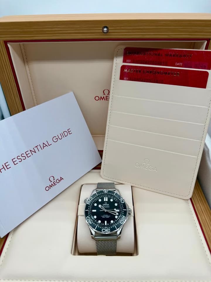 Omega Seamaster Diver 300 MNEW 2026 | UNWORN | COMPLETE SET | Seamaster Diver 300 M Full set | Act now—because waiting only gets more expensive.