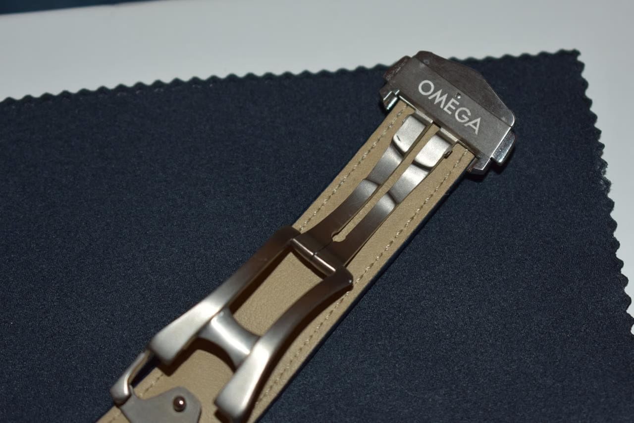 Omega Speedmaster Moonwatch Chronograph Omega Speedmaster Two-Counter Titanium Blue Ceramic