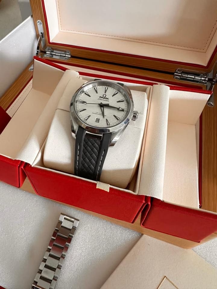 Omega Seamaster Aqua Terra Full Set with swing tags