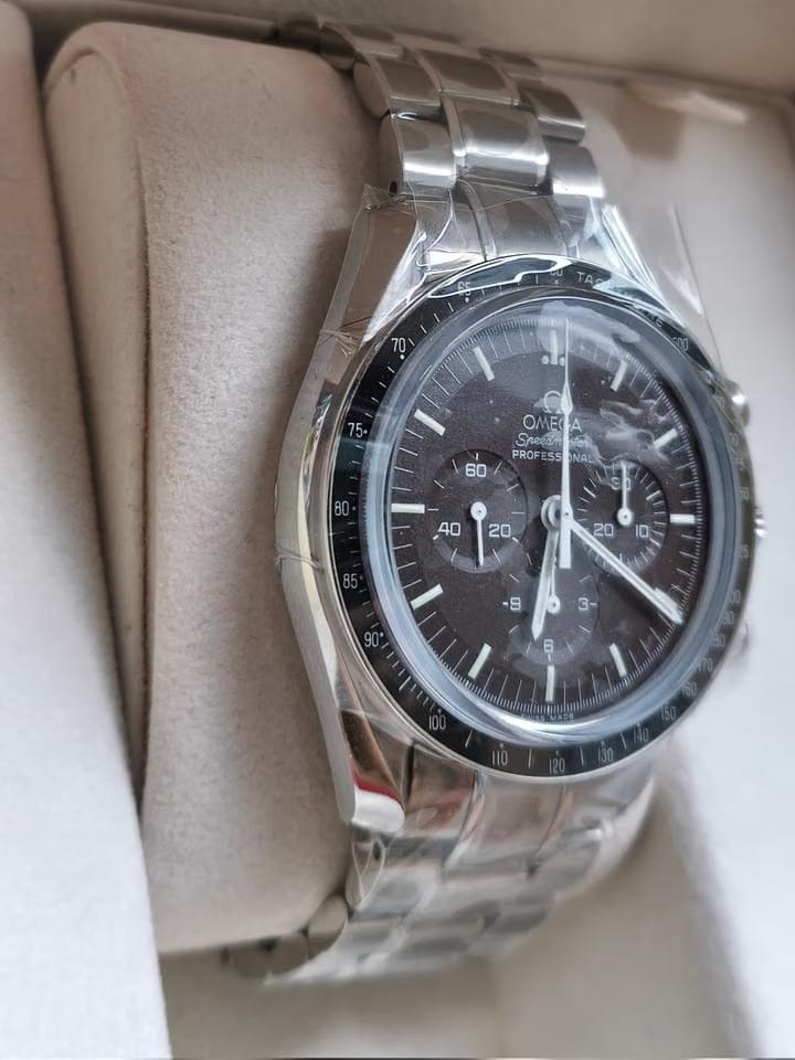 Omega Speedmaster Professional Moonwatch Brand New Sealed