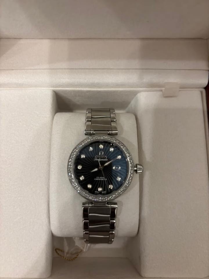 Omega De Ville Ladymatic Black face Special ed. 196 diamonds on bezel crown & dial