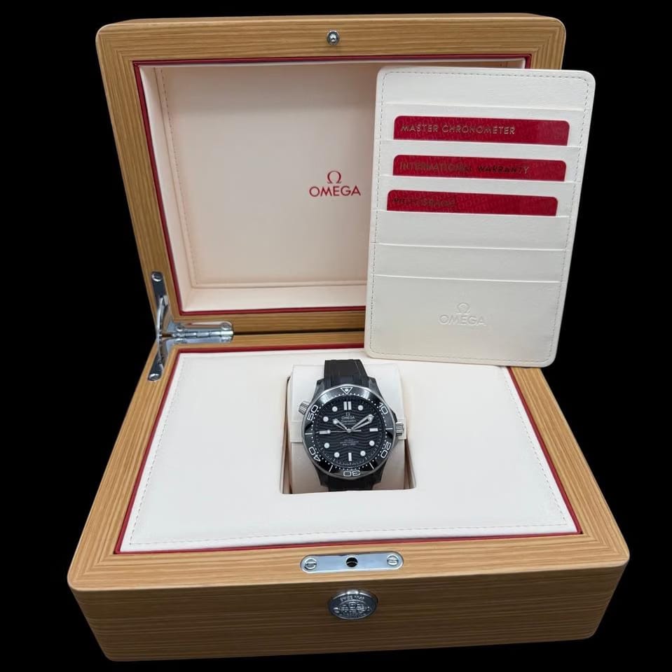 Omega Seamaster Diver 300 M210.92.44.20.01.001