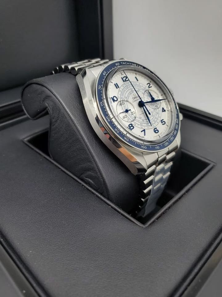 Omega Speedmaster Chronoscope Master Chronometer blue white dial 5 years international warranty