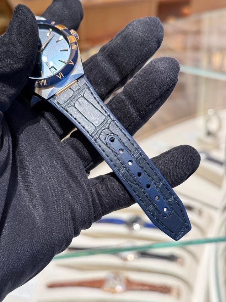 Omega Constellation Co‑axial Master Chronometer (Original Warranty Dated in FEB 2026)