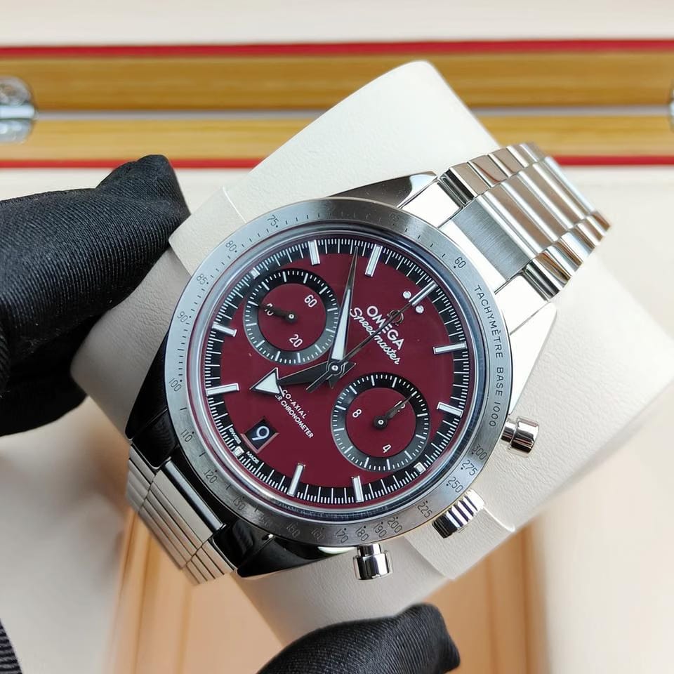 Omega Speedmaster '57 Master Chronometer metal observatory watch 332.10.41.51.11.001