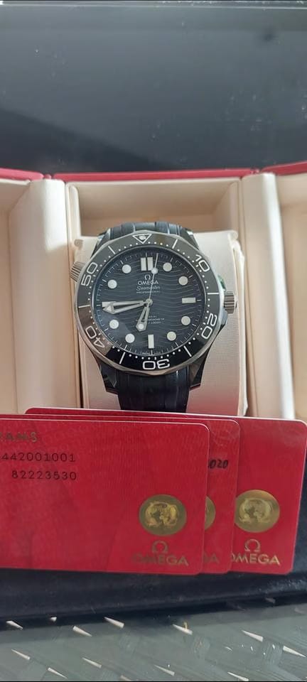 Omega Seamaster Diver 300 Mwith cards and box