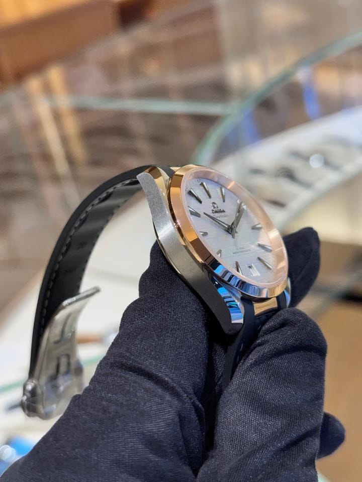 Omega Seamaster Aqua Terra(Original Warranty Dated in FEB 2026)