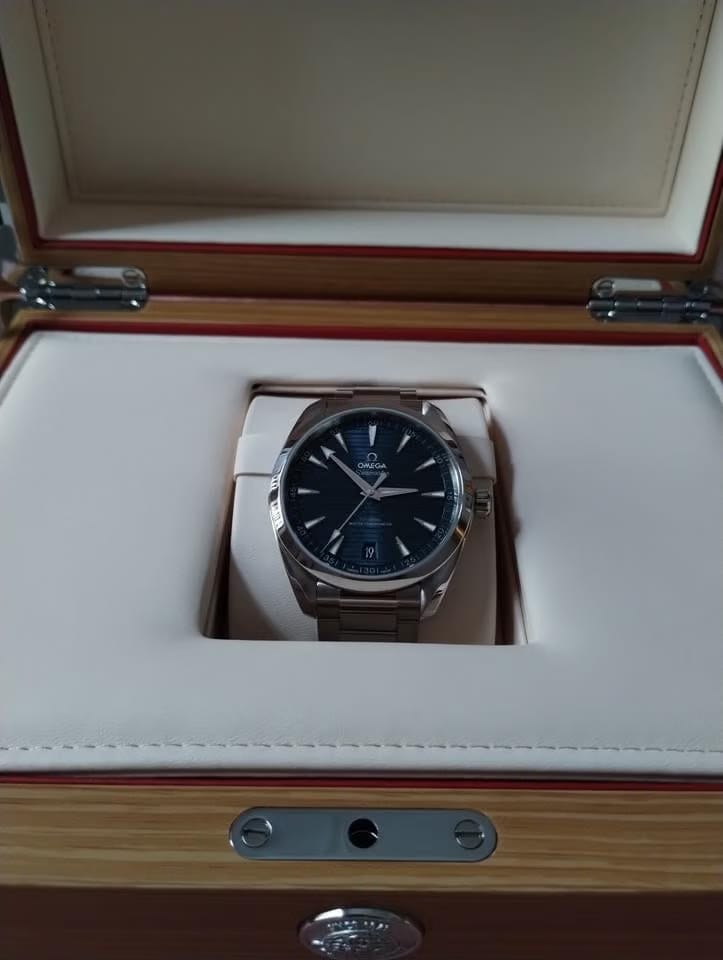 Omega Seamaster Aqua Terra150m Omega Seamaster Aqua Terra 150 M Summer Blue 41mm UNWORN. 2/26
