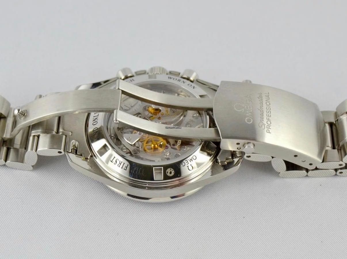 Omega Speedmaster Professional Moonwatch Chronograph