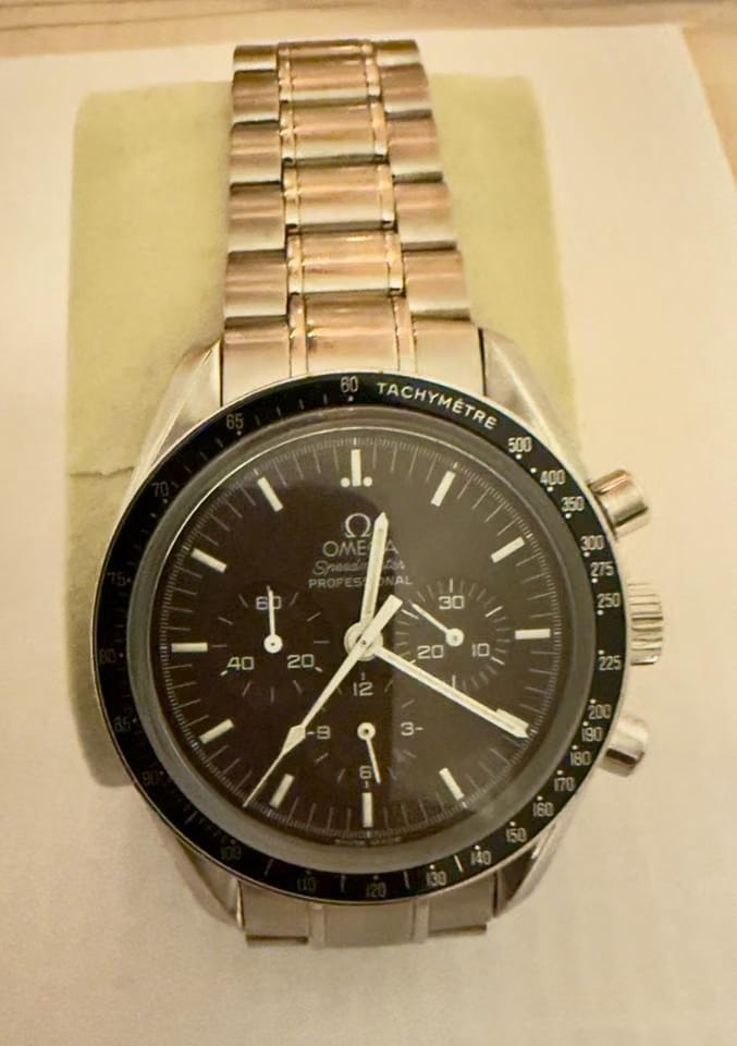 Omega Speedmaster Professional Moonwatch Chronograph