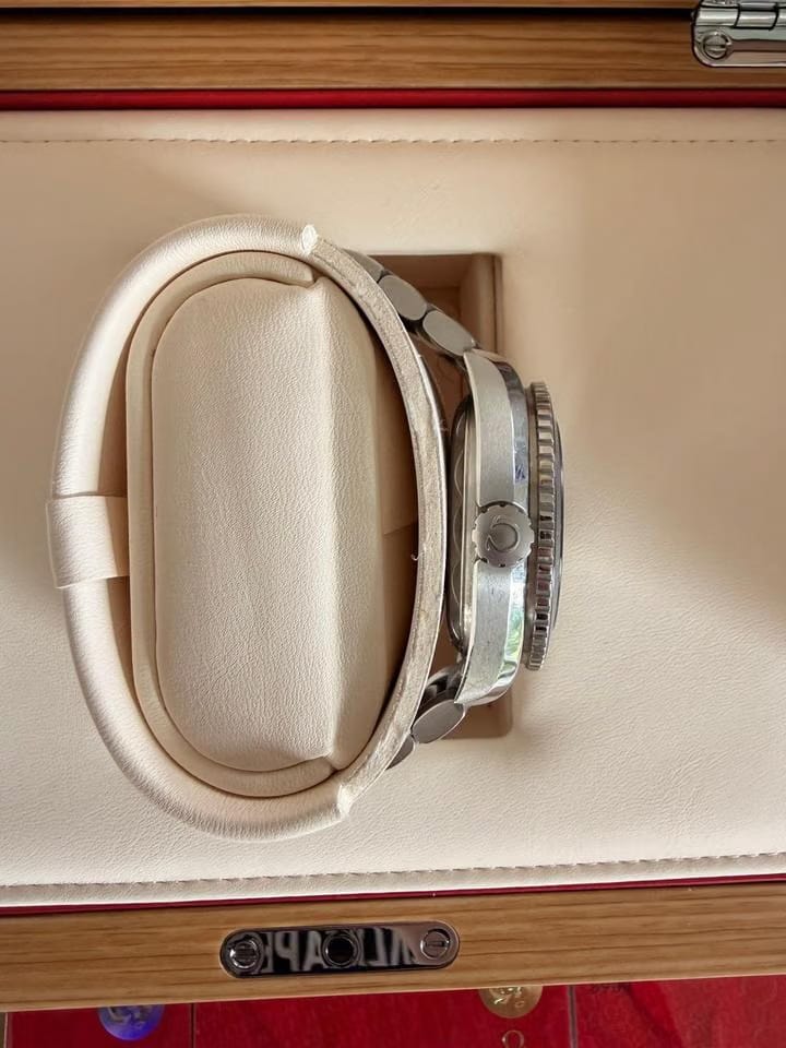 Omega Seamaster Planet Ocean Complete set bought on 06/02/2025 worn 2 times