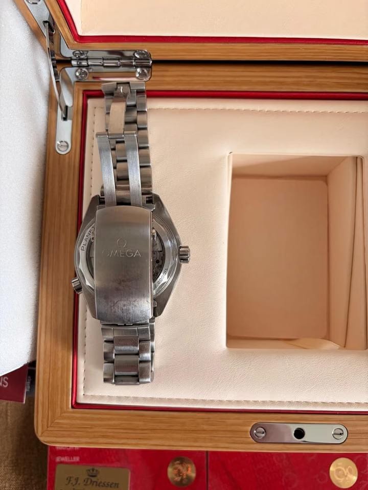 Omega Seamaster Planet Ocean Complete set bought on 06/02/2025 worn 2 times