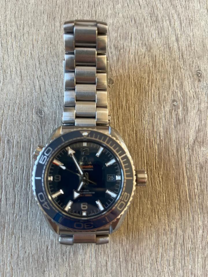 Omega Seamaster Planet Ocean Complete set bought on 06/02/2025 worn 2 times