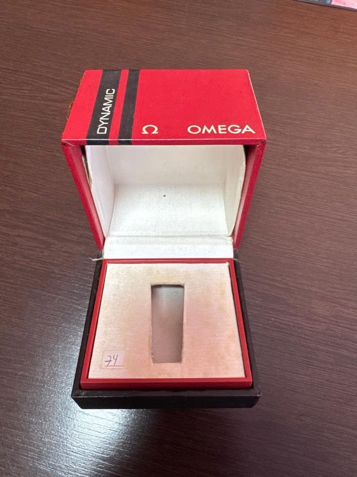 Omega Genèvedynamic Completo com todos os acessórios e documentos originais