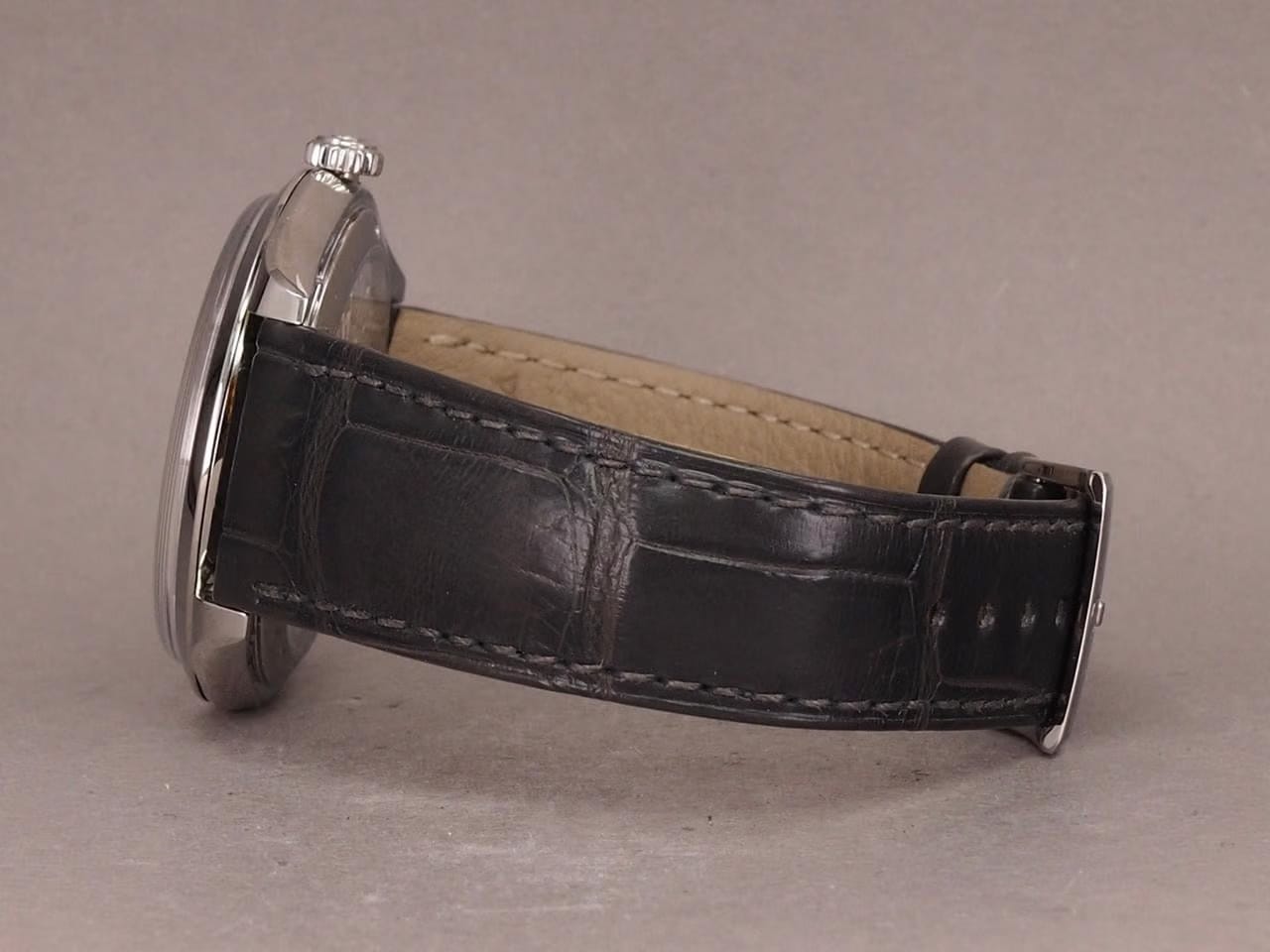 Omega De Ville Trésor Co-Axial Master Chronometer Mint July 2023