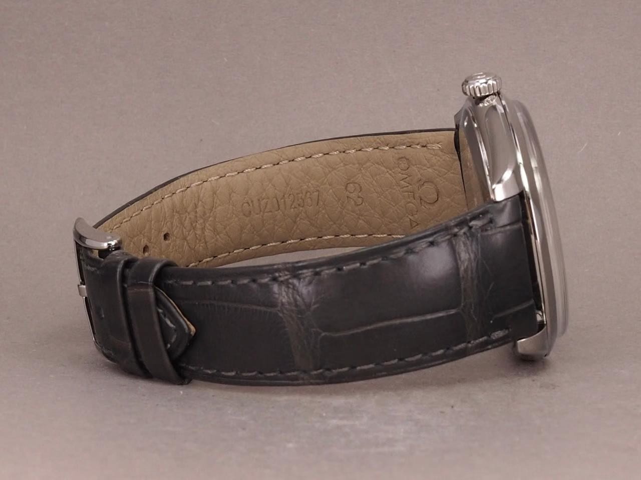 Omega De Ville Trésor Co-Axial Master Chronometer Mint July 2023