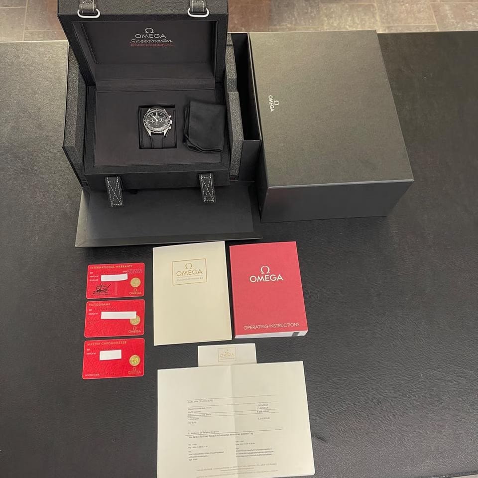 Omega Speedmaster Professional Moonwatch"Moonwatch" - FULLSET 2024 - UNGETRAGEN - Ref. 31032426001001 2024