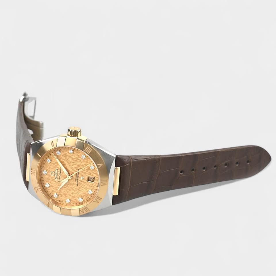 Omega Constellation Master Chronometer Steel&Yellow Gold / 39 mm / Box&Papers / 131.23.39.20.58.001